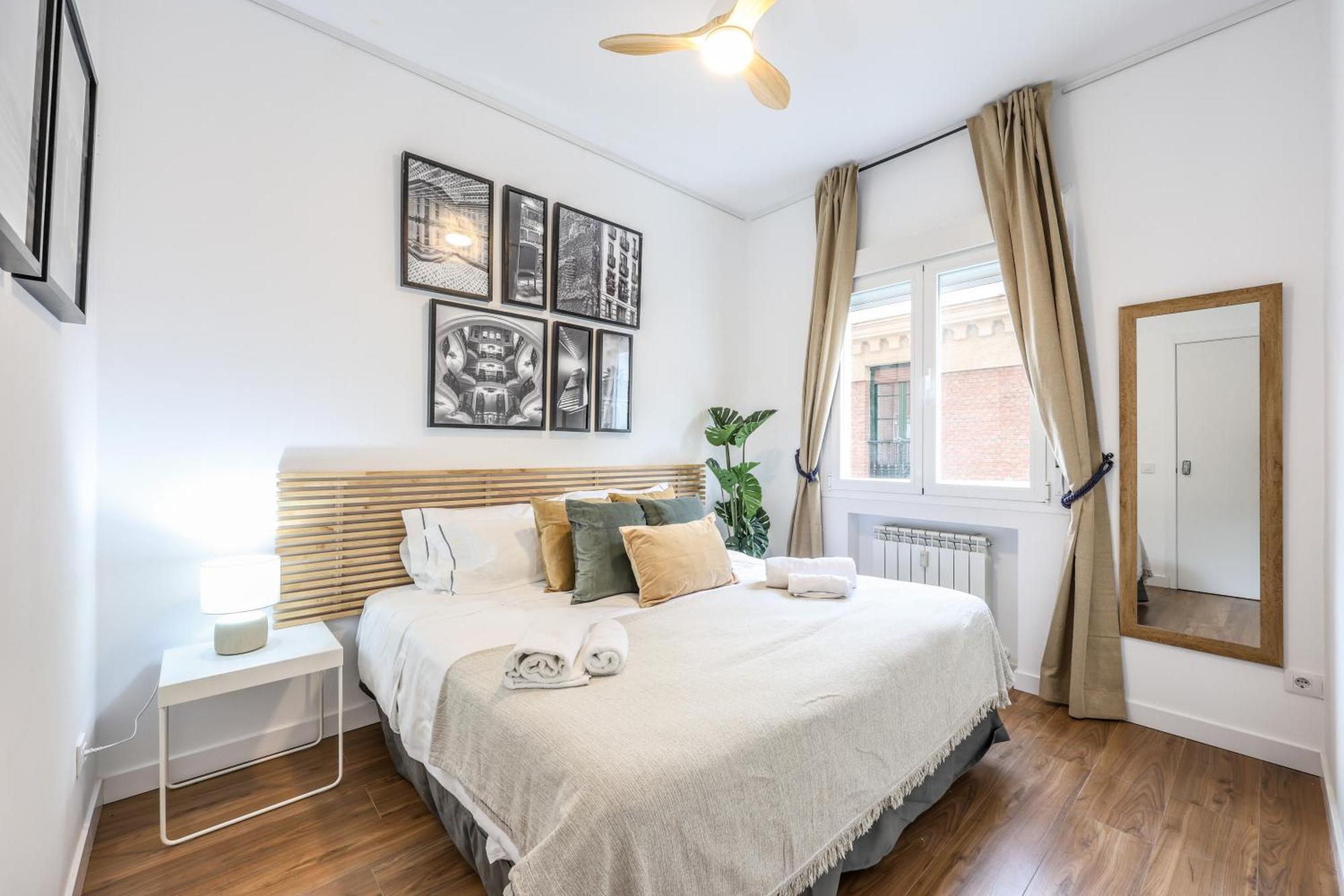 Be Coliving Madrid Centro Hotel Exterior photo